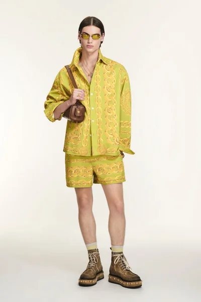 Look 11